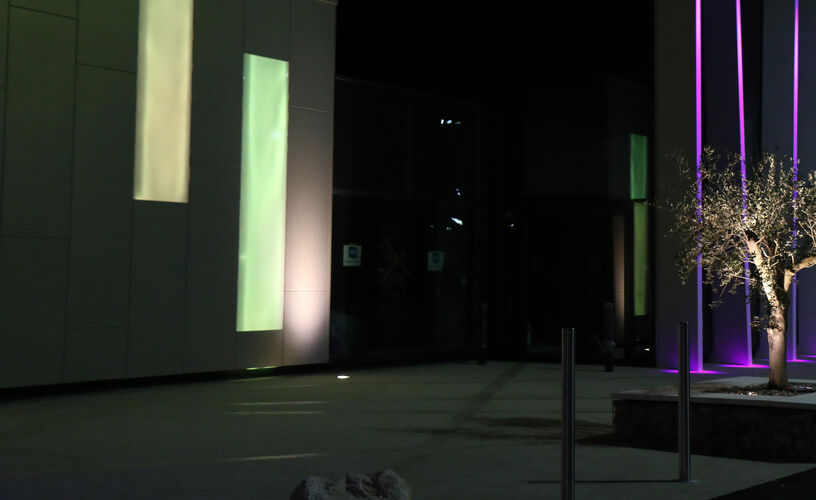 europole-luminaire-bandeaux-led-12-24v-eco-flex-fort-flex-ip68-rgb-ambiance-fluch-le-pontet-3